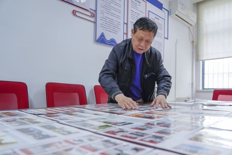 镇海一居民展出3000余枚火花,记录中国共产党百年历程 镇海一居民展出3000余枚火花,记录中国共产党百年历程