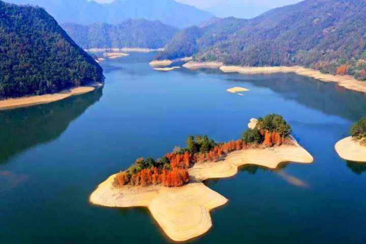 《长津湖》浙江取景地大曝光,片中的长津湖原来在天台