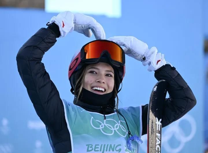 “天才少女”谷爱凌将继续冲金！一图回顾她的成长之路