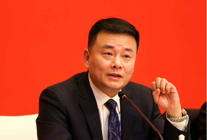 汤飞帆参加鄞州区代表团审议：奋勇担当作为 奋力争先创优