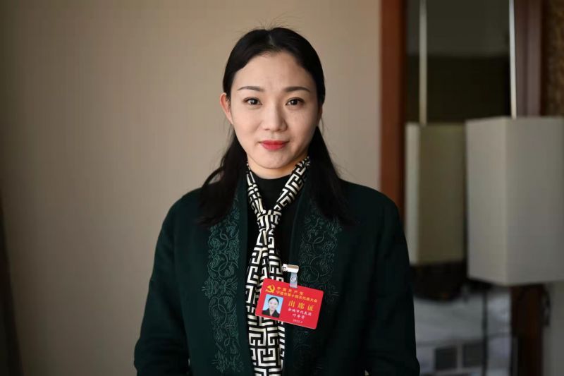 党代表风采｜叶奇芳：加大非遗传承保护力度，“唱出”港城文化新气象