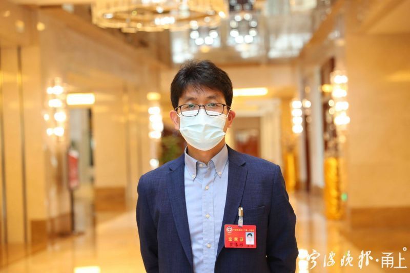 两会好声音 | 建立健全优秀青年教师队伍、创新办学模式……看代表委员如何为教育均衡“支招”