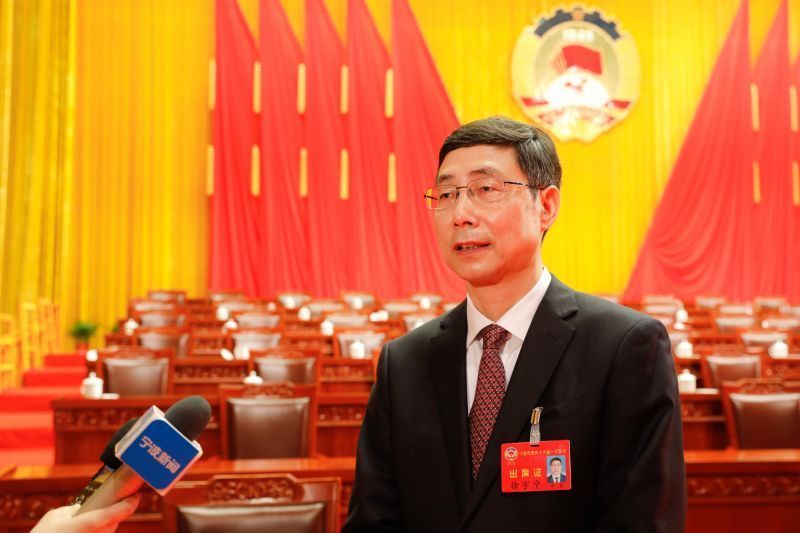 为加快建设现代化滨海大都市履职尽责——访新当选的市政协主席徐宇宁