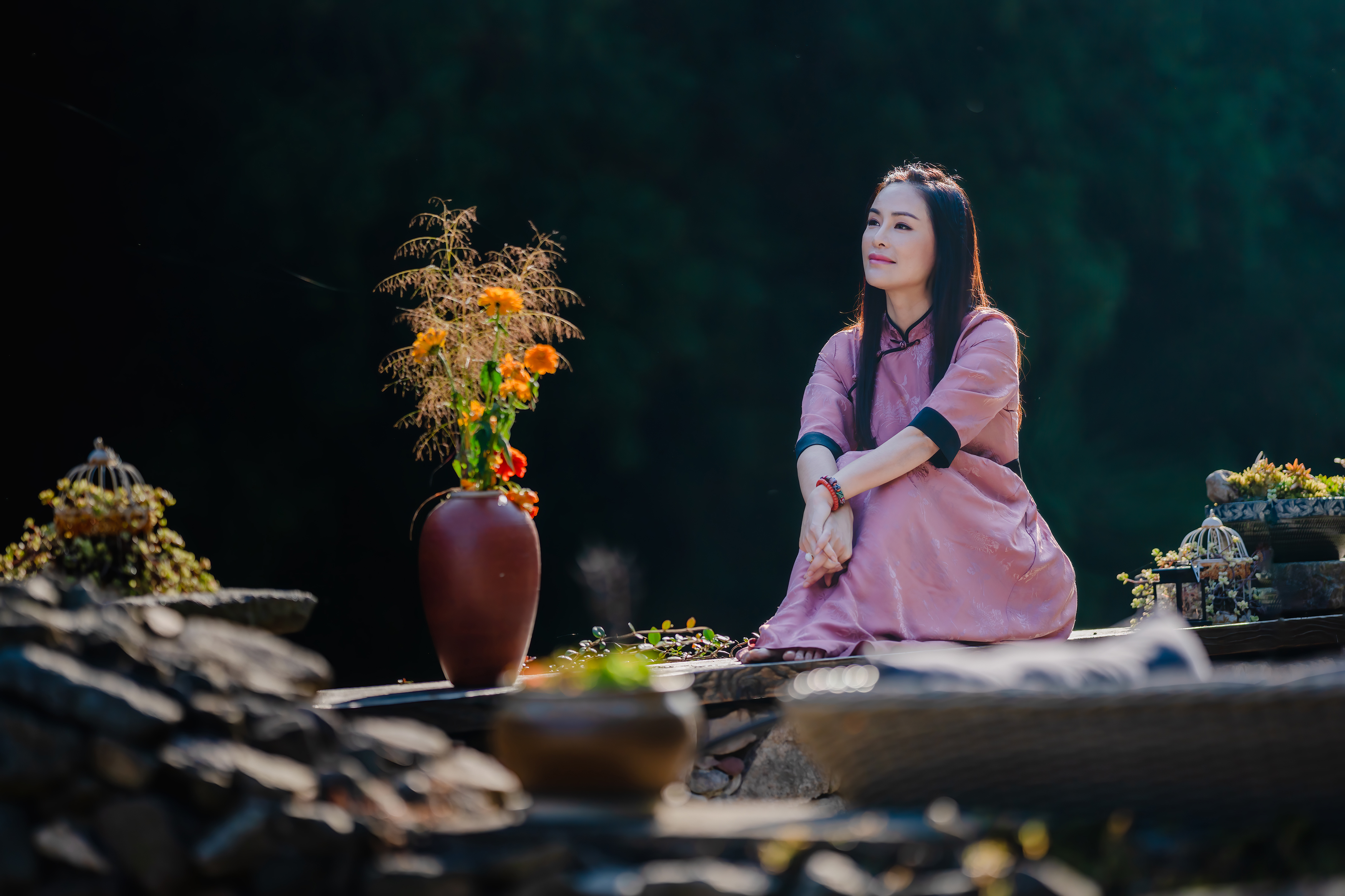 真正让我对她有深入了解,是在希丹做了龙观禅那民宿之后.