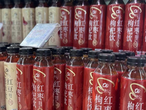 卷向“中式养生水”!今夏饮料争夺战开启 卷向“中式养生水”!今夏饮料争夺战开启