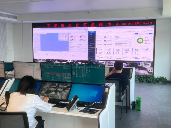 “你们都别说话！听阿姨指挥！”6分钟远程救援上演生死时速