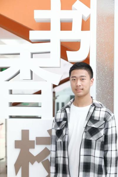 宁波5名考生被录取为空军飞行学员！他们毕业于这些学校……