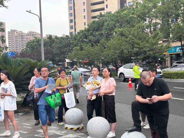 7月9日上午,将举行征求志愿批次普高招生宣讲会 7月9日上午,将举行征求志愿批次普高招生宣讲会